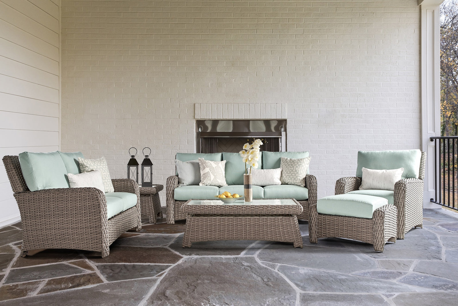 St tropez best sale rattan lounge set